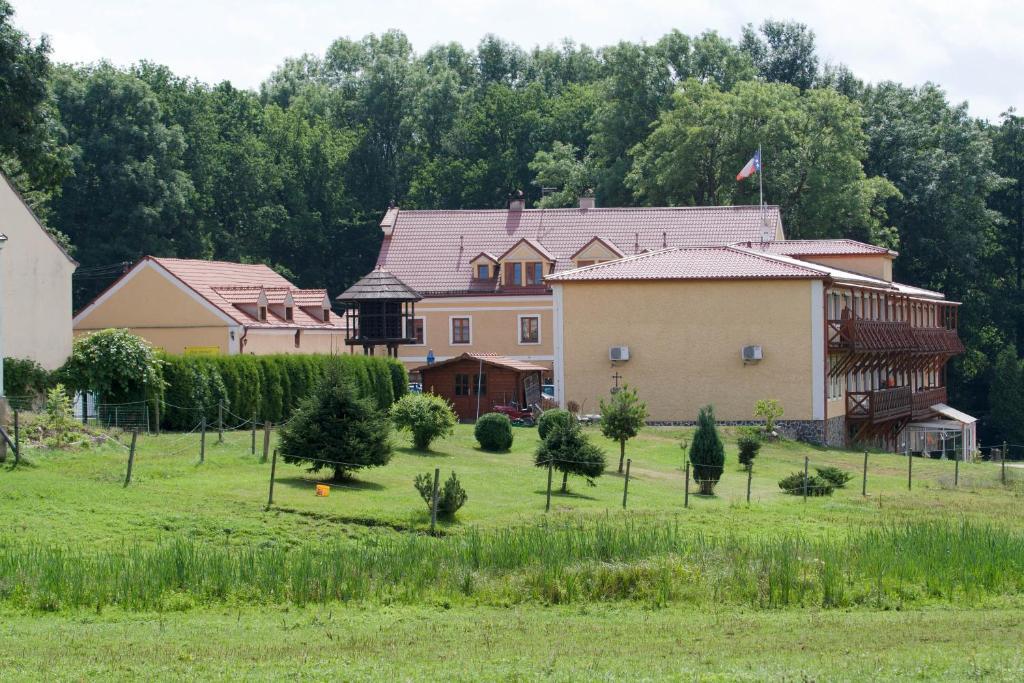 Hotel Resort Stein Cheb Dış mekan fotoğraf