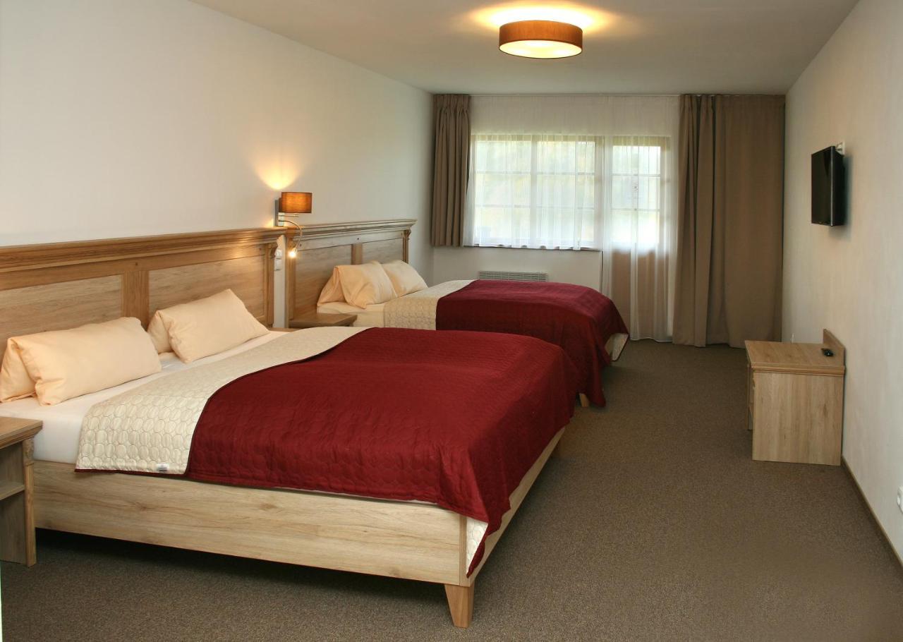 Hotel Resort Stein Cheb Dış mekan fotoğraf